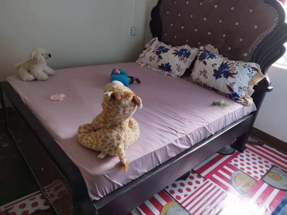 Queens and Kings Spa and Massage Parlour