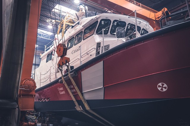 Aluminum boat builders