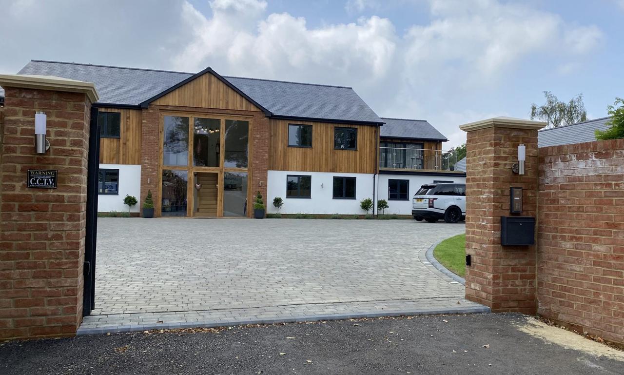 Holmwood Construction