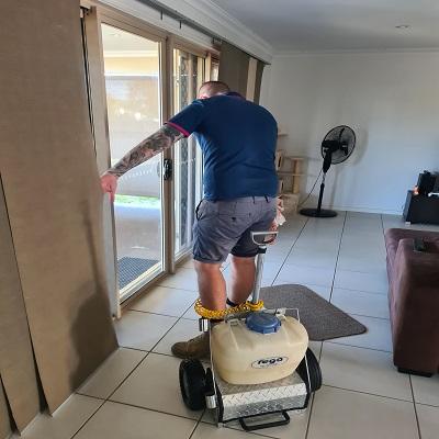 Blake’s Pest Control