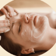 Limpieza facial clínica