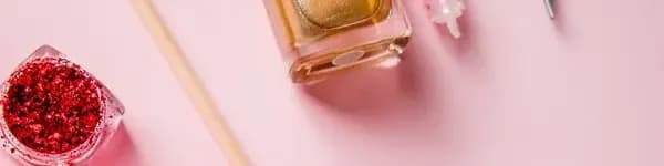 Lizzy Nails & CO