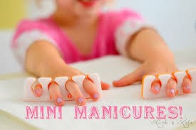 Mini Manicure
