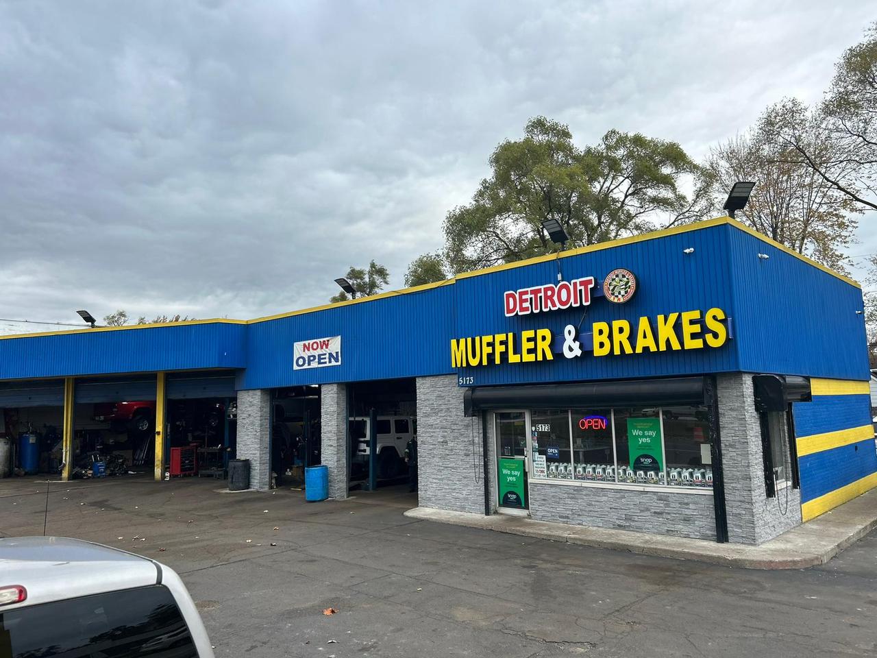 Detroit Muffler and Brakes
