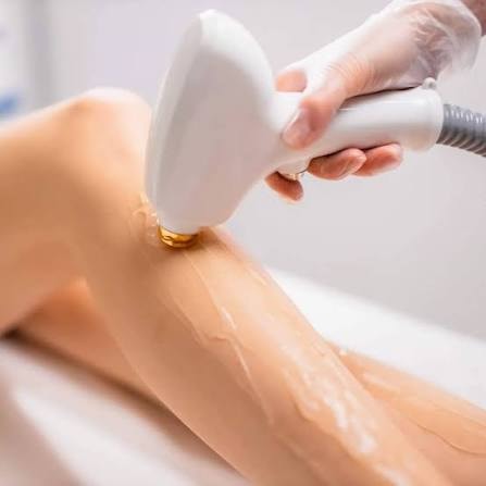 Bikini + axilas + media pierna Hair Removal Laser