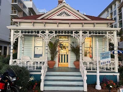 Oceanside city landmark