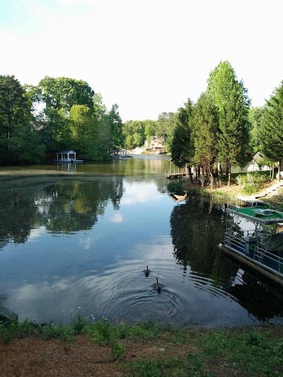 Berkeley Lake city landmark