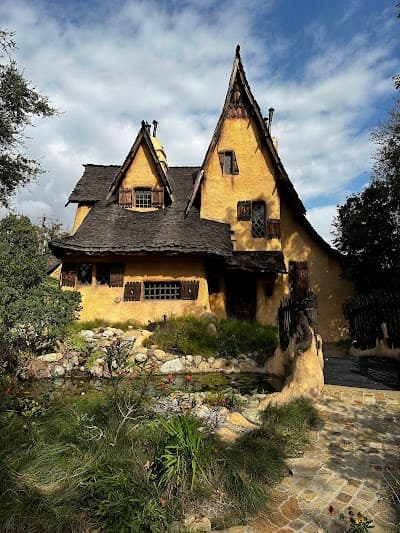 Beverly Hills city landmark