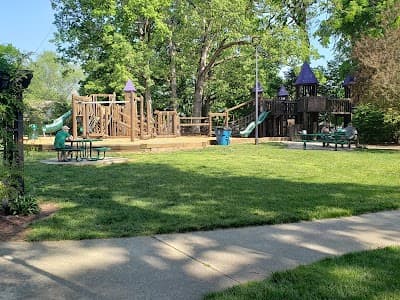 Leo-Cedarville city landmark