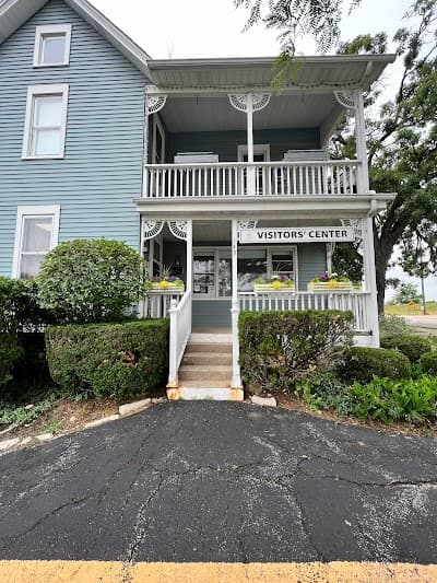 Long Grove city landmark