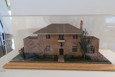 Park Ridge city landmark