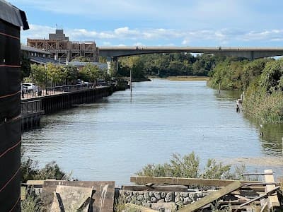 Roslyn Heights city landmark